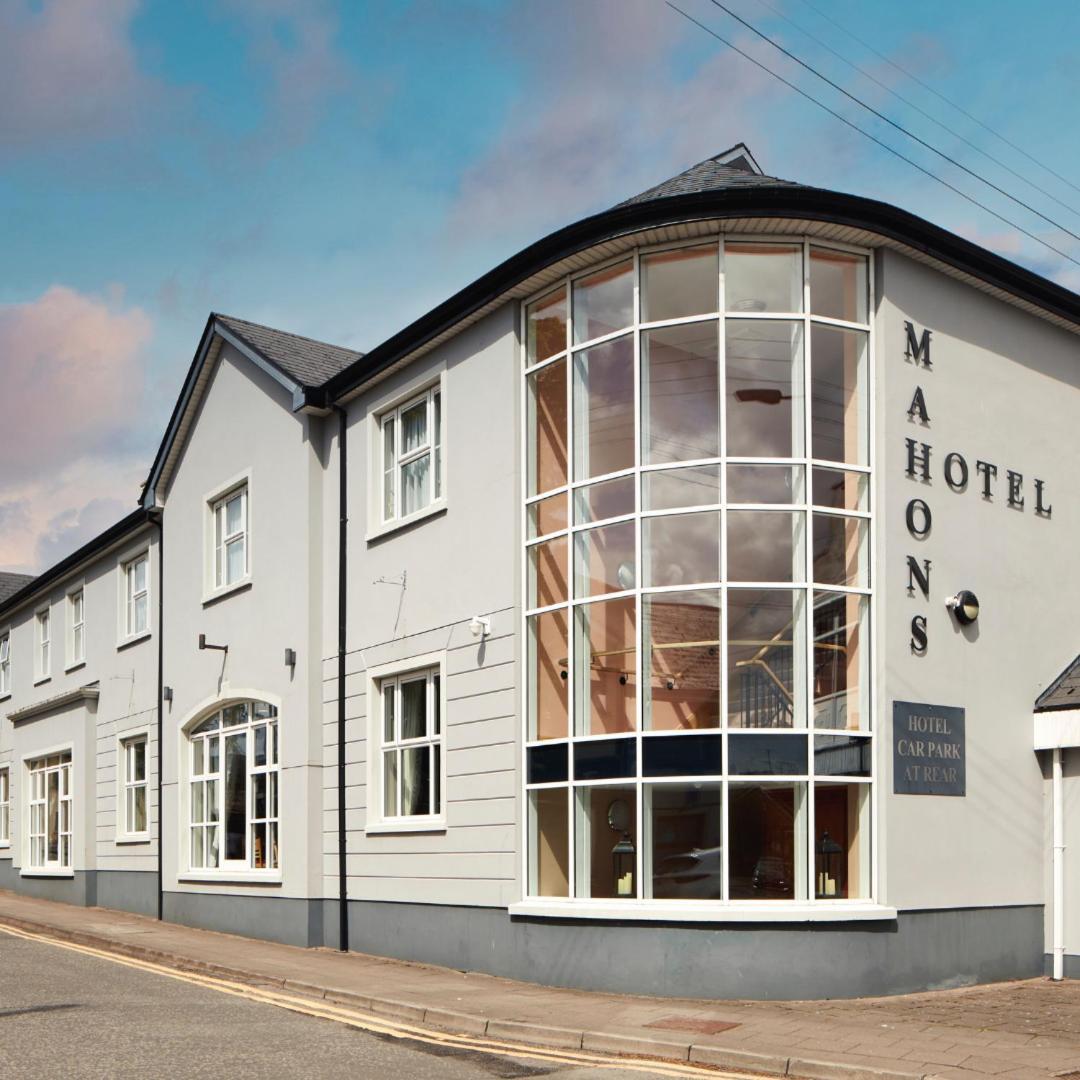 Mahon'S Hotel Irvinestown Dış mekan fotoğraf